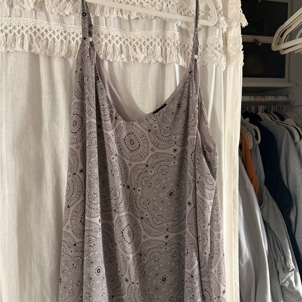 Torrid Printed Swing Tank - Picture 2 of 2